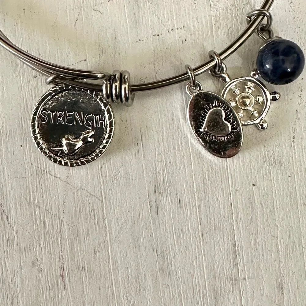 Footnotes Too silver charm bracelet - Picture 2 of 8